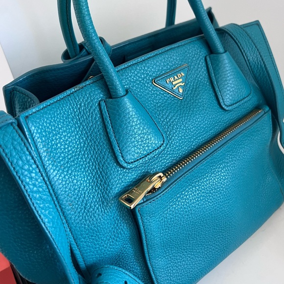 PRADA Vitello Daino leather bag in Turquoise - Picture 4 of 5